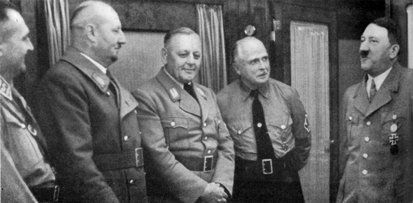Adolf Hitler in conversation with Carl-Eduard von Sachsen-Coburg, and Gauleiters Schwede and Wächtler